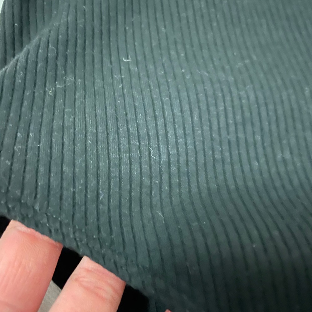 H&M Ribbed bodysuit - Picture 2 of 4